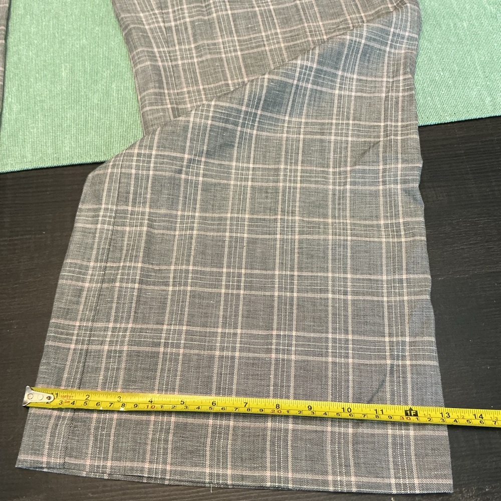 LOFT Curvy Plaid Wide Leg Pants Gray Pink Size 14 - Picture 8 of 12